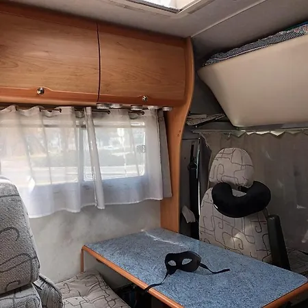 Poly Campervan Lisbon